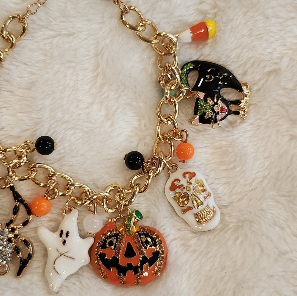 Halloween Charm Bracelet - Gold Plated - Picture 3 of 5